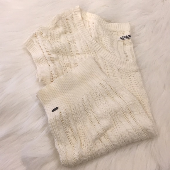 Garage Knit off-shoulder crew sweater - Picture 6 of 6